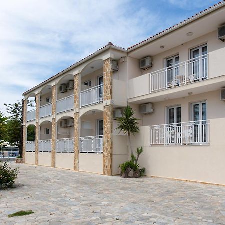 Tsolakis Studios & Apartments ลากานาส ภายนอก รูปภาพ