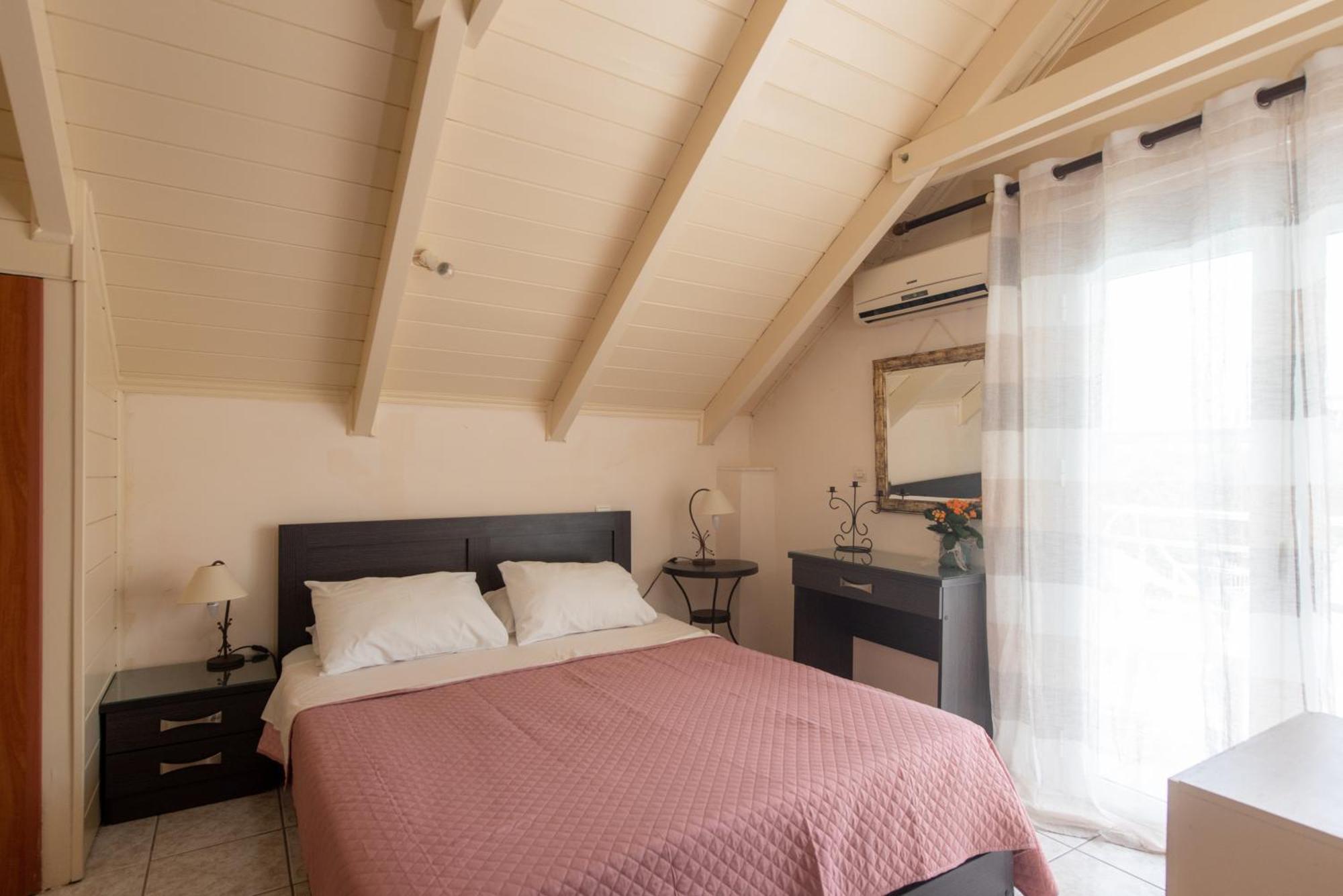 Tsolakis Studios & Apartments ลากานาส ภายนอก รูปภาพ